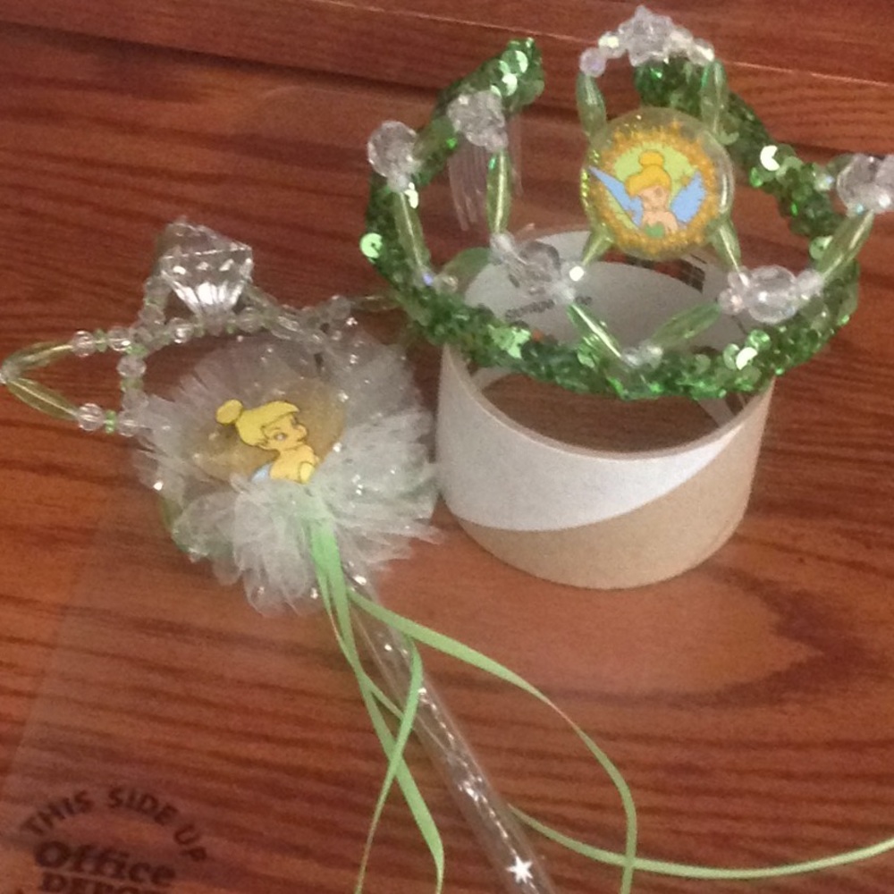 (SOLD) Tink Tiara and Wand ✨✨